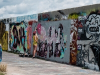 Mauerpark  A 30 m strip of the Berlin Wall still stands in the park today as a monument, and is a popular place for graffiti artists to paint and display their work : 2016, Berliini, Berlin, Fujifilm, Germany, Saksa, digital image, historia, history, kaupunki, kesäloma, matka, summer holiday, town, travel