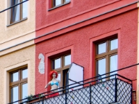 Posing  A mannequin on a balcony : 2016, Berliini, Berlin, Fujifilm, Germany, Saksa, digital image, historia, history, kaupunki, kesäloma, matka, summer holiday, town, travel