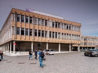 Library  East German architechture on Altes Markt. This is very likely going down very soon. : 2016, Brandenburg, DEU, Fujifilm, Germany, Potsdam, digital image, historia, history, kaupunki, kesäloma, matka, summer holiday, town, travel