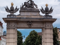 Hunter's Gate  Built in 1733, the Hunter's Gate is the oldest of Potsdam's three preserved gates. It is named for the royal hunting grounds that used to be right beyond the gate. Apparently, the name of the architect has been lost in time. : 2016, Fujifilm, Potsdam, digital image, historia, history, kaupunki, kesäloma, matka, summer holiday, town, travel