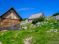 Huts  Some huts on the top : 2016, AUT, Austria, Fujifilm, Itävalta, Krippenstein, LG G3, Oberösterreich, UNESCO, Winkl, digital image, kesäloma, luonto, maisema, matka, mountains, nature, phone image, scenery, summer holiday, traffic, vuoristo