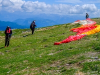 Flying high  Paragliders taking off from Dachstein : 2016, AUT, Austria, Fujifilm, Itävalta, Krippenstein, LG G3, Oberösterreich, UNESCO, Winkl, digital image, kesäloma, luonto, maisema, matka, mountains, nature, phone image, scenery, summer holiday, traffic, vuoristo