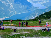 Getting ready  Paragliders waiting for the go-signal : 2016, AUT, Austria, Fujifilm, Itävalta, Krippenstein, LG G3, Oberösterreich, UNESCO, Winkl, digital image, kesäloma, luonto, maisema, matka, mountains, nature, phone image, scenery, summer holiday, traffic, vuoristo