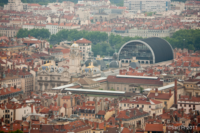 lyon-14.jpg - A view from Fourvière. city hall and opera in the centre