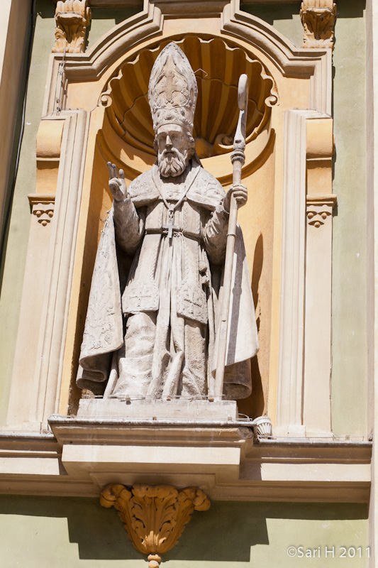 nizza-9.jpg - A relief at Basilique-Cathédrale Sainte-Marie et Sainte-Réparate de Nice