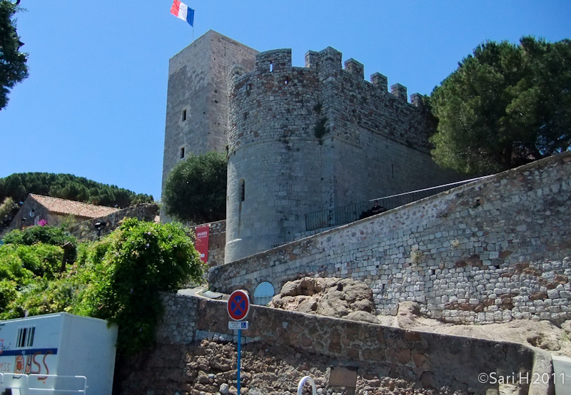 cannes-11.jpg - The castle