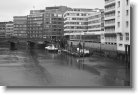 070705_16 * Hamburg, low tide * 1200 x 799 * (259KB)