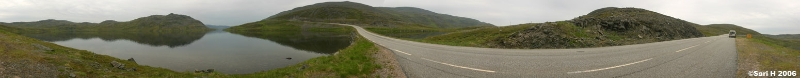 2006_07_08_33.jpg - A panorama of Nordkapp heights