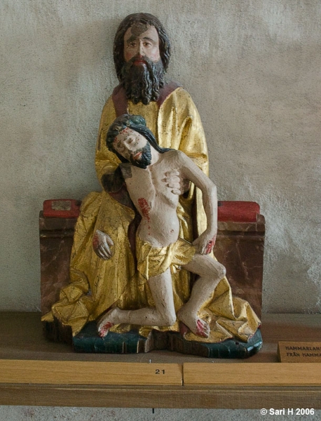 9327.jpg - An old religious statue