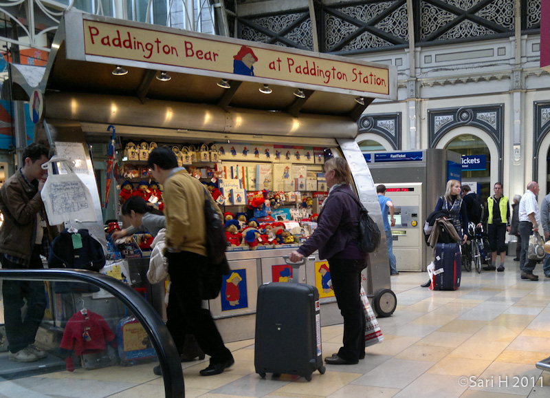 04112011815.jpg - Paddington station