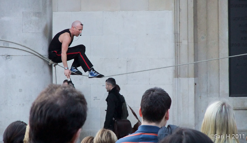 DSCF2871.jpg - A street performer at Covent Garden