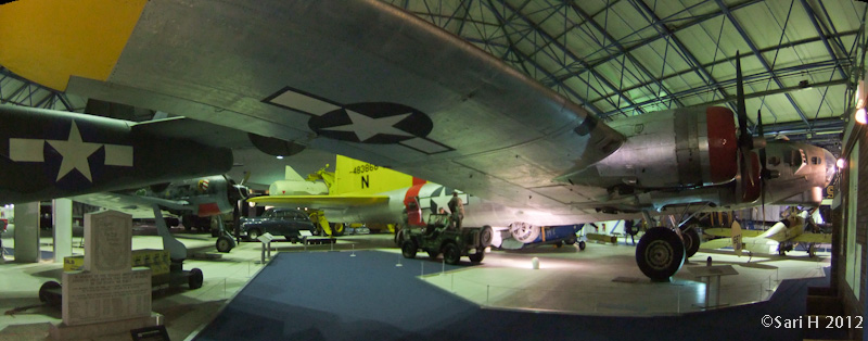 b17.jpg - Boeing B-17 Flying Fortress