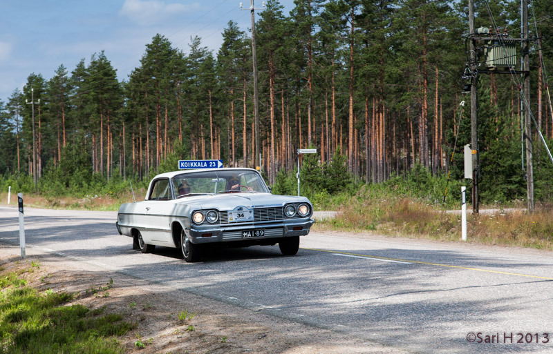 Chevrolet Impala 2D HT