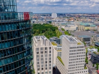 Potsdamer Platz  On the left, partially behind DB-tower, is Hotel Ritz-Carlton, which forms with the second white building and the ones behind them,  Beisheim Center. : 2016, Berliini, Berlin, Fujifilm, digital image, kaupunki, kesäloma, summer holiday, town