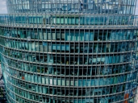 Deutsche Bahn  ArchitectMurphy & Jahn, finished in 2000. This 103 m tall building is one of the landmarks of renovated Potsdamer Platz. : 2016, Berliini, Berlin, Fujifilm, digital image, kaupunki, kesäloma, summer holiday, town