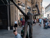 Der Jahrhundertschritt  Step of Century, Bronze sculpture by Wolfgang Mattheuer. One arm fascist, one arm communist, a head sinking down into an empty torso (no heart?), with a shoeless foot striding into the future. : 2016, DEU, Fujifilm, Germany, LG G3, Leipzig, Sachsen, Saksa, digital image, historia, history, kaupunki, kesäloma, lLeipzig, matka, phone image, summer holiday, town, travel