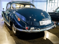 BMW 502  BMW 502 1954. The BMW 502 was the first postwar German car to be manufactured with a V8 engine. : 2016, BMW, BMW Museum, BMW Welt, Fujifilm, LG G3, Munich, München, car, digital image, historia, history, kesäloma, matka, motorbike, phone image, summer holiday, travel