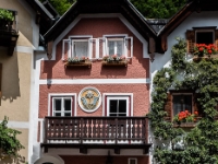 Old house  Beautiful old house on Marktplatz. : 2016, AUT, Austria, Fujifilm, Hallstatt, Itävalta, LG G3, Oberösterreich, UNESCO, digital image, historia, history, kaupunki, kesäloma, phone image, summer holiday, town