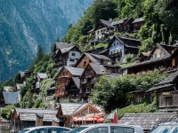 Hallstatt  Surviving old timber buildings along the mountain slope. : 2016, AUT, Austria, Fujifilm, Hallstatt, Itävalta, LG G3, Oberösterreich, UNESCO, digital image, historia, history, kaupunki, kesäloma, phone image, summer holiday, town