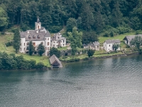 Schloss Grub  The Grub Castle lies on the eastern shore of Lake Hallstatt near Obertraun. The castle was built in 1522, originally a farmhouse called "Gut in der Grub".  In 1622 it was owned by the family von Eysselsberg. Between 1864 and 1890, Grub was the property of the tutelary emperor Alexander Tschaffkini, who had the castle remodelled in 1868 into its current romantic appearance. It is still a private residence and cannot be visited by tourists. : 2016, AUT, Austria, Fujifilm, Hallstatt, Itävalta, LG G3, Oberösterreich, UNESCO, digital image, historia, history, kaupunki, kesäloma, phone image, summer holiday, town