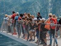 Skywalk  A viewing platform built next to Rudolph's tower to offer good views of Hallstatt and the lake. : 2016, AUT, Austria, Fujifilm, Hallstatt, Itävalta, LG G3, Oberösterreich, UNESCO, digital image, historia, history, kaupunki, kesäloma, phone image, summer holiday, town