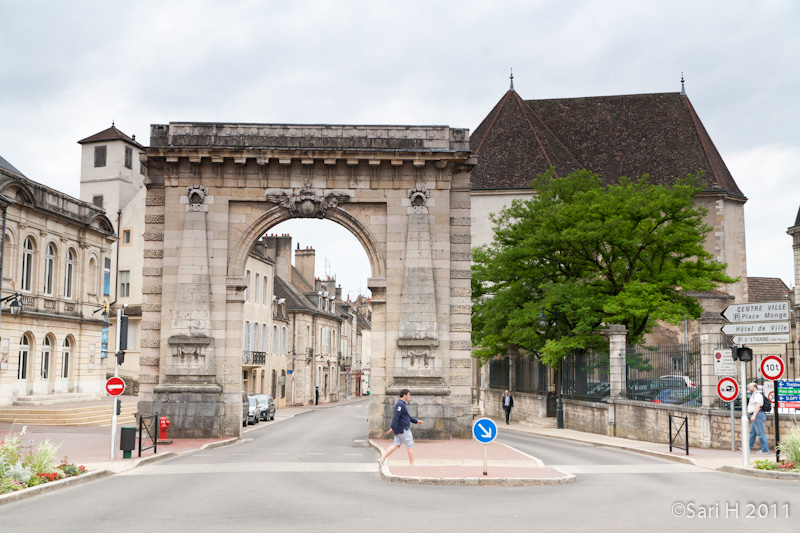 porte_st_nicolas_beaune.jpg - Porte Saint Nicolas