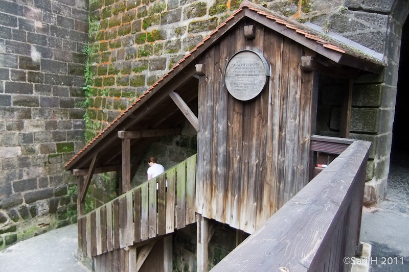 nurmberg-35.jpg - Oldest remaining stairs to Schnebbergraben, an old training place for crossbowmen.