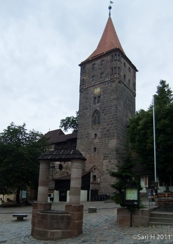 nurmberg-39.jpg - Tiergärtnertorturm, built between 1346-1452