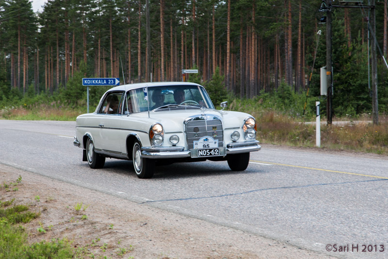 Mercedes-Benz 300 SE Coupe